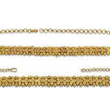 TWO GOLD HAIR ORNAMENTS - фото 1