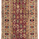 A KARABAGH LONG RUG - Foto 1