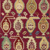 A KARABAGH LONG RUG - Foto 2