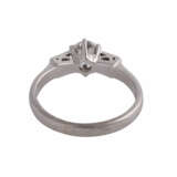 Ring mit 1 Brillant, ca. 0,6 ct, WEISS-LGW (I-J)/VS - фото 4