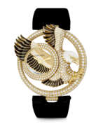 Mouvement à quartz. CARTIER. A VERY RARE 18K GOLD, ENAMEL, DIAMOND AND GREEN GEM-SET LIMITED EDITION WRISTWATCH