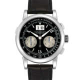 A. LANGE & S&#214;HNE. A PLATINUM FLYBACK CHRONOGRAPH WRISTWATCH WITH OVERSIZED DATE - Foto 1