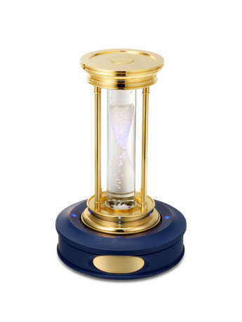 DE BEERS. A BRASS AND DIAMOND HOUR GLASS TIMER - photo 1