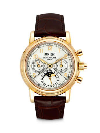 PATEK PHILIPPE. A RARE 18K GOLD PERPETUAL CALENDAR SPLIT SECONDS CHRONOGRAPH WRISTWATCH WITH MOON PHASES, 24 HOUR AND LEAP YEAR INDICATION - Foto 1