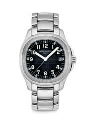 PATEK PHILIPPE. A STAINLESS STEEL AUTOMATIC WRISTWATCH WITH SWEEP CENTRE SECONDS, DATE AND BRACELET