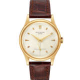 PATEK PHILIPPE. AN 18K GOLD WRISTWATCH - photo 1