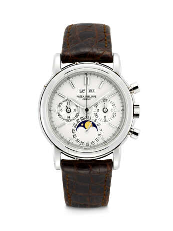 PATEK PHILIPPE. A RARE 18K WHITE GOLD PERPETUAL CALENDAR CHRONOGRAPH WRISTWATCH WITH MOON PHASES, 24 HOUR AND LEAP YEAR INDICATION - Foto 1