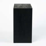 Tom Burr. Black Ashtray (Smoke) - фото 3