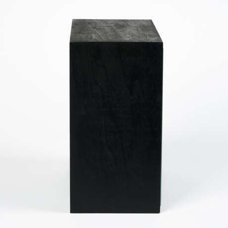 Tom Burr. Black Ashtray (Smoke) - Foto 5