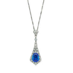 SAPPHIRE AND DIAMOND PENDENT NECKLACE