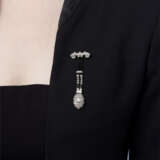 CARTIER DIAMOND AND ONYX LAPEL WATCH - photo 2