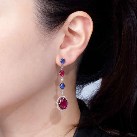 STAR SAPPHIRE, STAR RUBY AND DIAMOND EARRINGS - фото 2