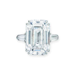 HARRY WINSTON DIAMOND RING