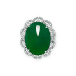 JADEITE AND DIAMOND RING