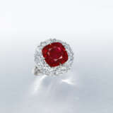 A SUPERB RUBY AND DIAMOND RING, BY BOGHOSSIAN - photo 3