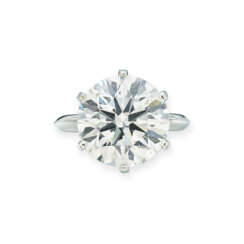 DIAMOND RING, MOUNT BY TIFFANY &amp; CO.