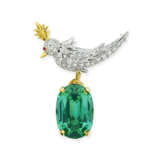 TIFFANY & CO. BY JEAN SCHLUMBERGER TOURMALINE, DIAMOND AND COLOURED SAPPHIRE `BIRD ON A ROCK` BROOCH - Foto 1