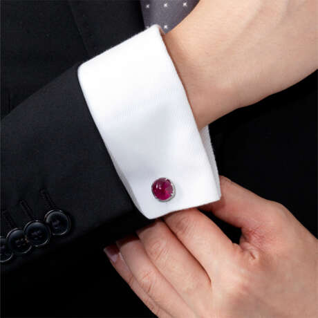 RUBY, SAPPHIRE AND DIAMOND CUFFLINKS - photo 3