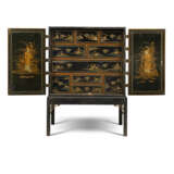 A GEORGE II BLACK AND GILT-JAPANNED CABINET-ON-STAND - фото 1