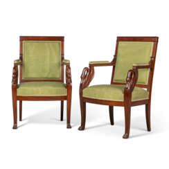 A PAIR OF RESTAURATION MAHOGANY FAUTEUILS