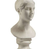 A WHITE MARBLE BUST OF VITTORIA CALDONI - photo 3