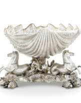 A GEORGE IV SILVER CENTREPIECE