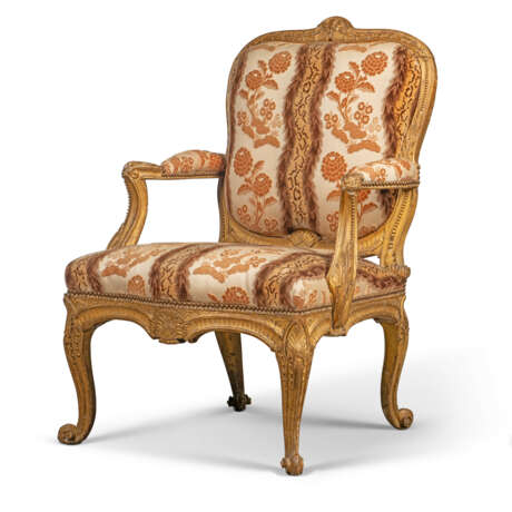 A GEORGE III GILTWOOD OPEN ARMCHAIR - Foto 2