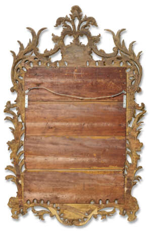 A GEORGE II GILTWOOD MIRROR - photo 7