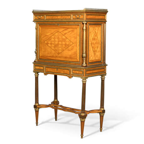 A LOUIS XVI ORMOLU-MOUNTED AMARANTH AND BOIS CITRONNIER SECRETAIRE A ABATTANT - фото 3