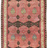 AN AGRA CARPET - Foto 1