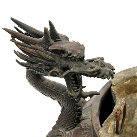 Kübel aus Bronze. CHINA, 19. Jahrhundert - фото 2