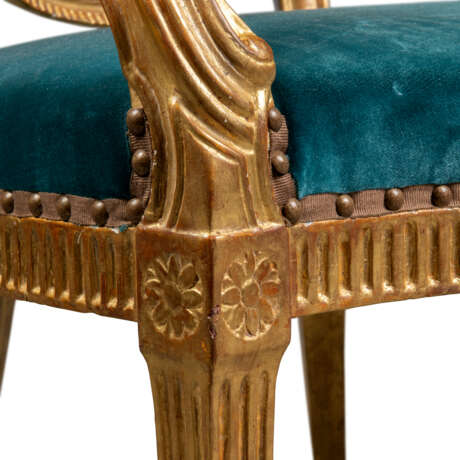 A PAIR OF GEORGE III GILTWOOD OPEN ARMCHAIRS - photo 5