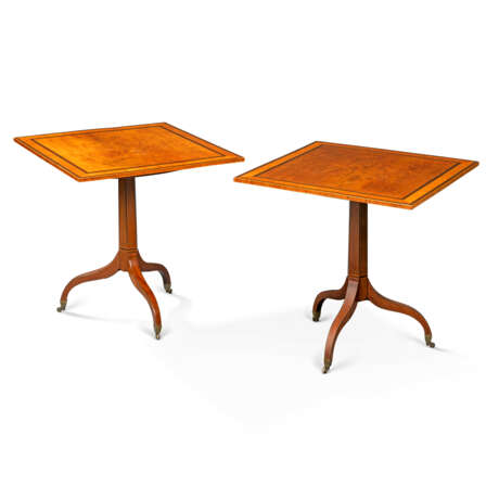 A PAIR OF ENGLISH MAHOGANY, AMARANTH AND ROSEWOOD TRIPOD TABLES - фото 1