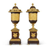 A PAIR OF DIRECTOIRE ORMOLU AND ROUGE GRIOTTE MARBLE URNS - photo 5