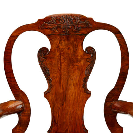 A GEORGE I WALNUT ARMCHAIR - photo 5