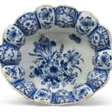 A DUTCH DELFT BLUE AND WHITE CHINOISERIE OVAL WINE-COOLER - photo 7