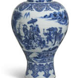 A MASSIVE DUTCH DELFT BLUE AND WHITE BALUSTER CHINOISERIE VASE - photo 1