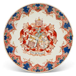 A DUTCH DELFT DORE ARMORIAL DISH