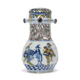 A DUTCH DELFT POLYCHROME COMMEDIA DELL'ARTE PUZZLE-JUG AND COVER (FOPKAN) - Foto 4