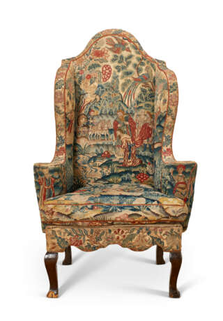 A QUEEN ANNE WALNUT AND BEECHWOOD WING ARMCHAIR - photo 1