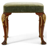 A PAIR OF ENGLISH WALNUT AND PARCEL-GILT STOOLS - photo 2