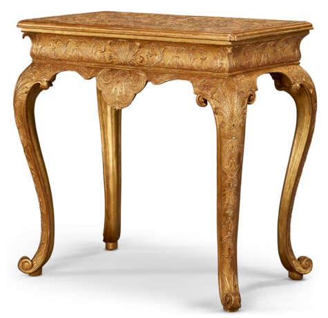 A GEORGE I GILTWOOD AND GILT-GESSO SIDE TABLE - фото 2