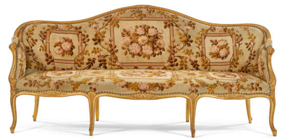 A PAIR OF GEORGE III GILTWOOD SETTEES - photo 2