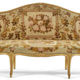 A PAIR OF GEORGE III GILTWOOD SETTEES - photo 2