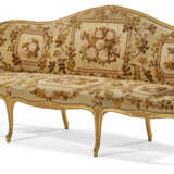 A PAIR OF GEORGE III GILTWOOD SETTEES - photo 3