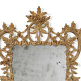 A GEORGE II GILTWOOD MIRROR - фото 2