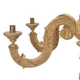 AN ENGLISH GILTWOOD AND GILT GESSO SIX-LIGHT CHANDELIER - Foto 2