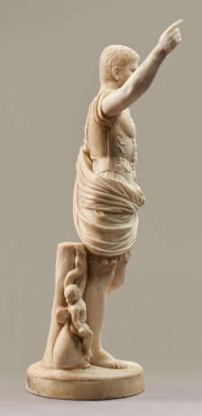 AN ITALIAN ALABASTER FIGURE OF THE AUGUSTUS OF PRIMA PORTA - photo 3