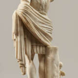 AN ITALIAN ALABASTER FIGURE OF THE AUGUSTUS OF PRIMA PORTA - photo 5