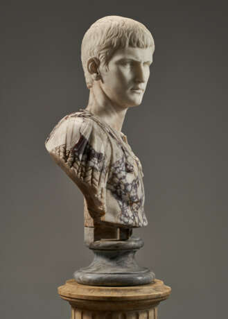 AN ITALIAN MARBLE BUST OF CALIGULA, ON PEDESTAL - photo 2